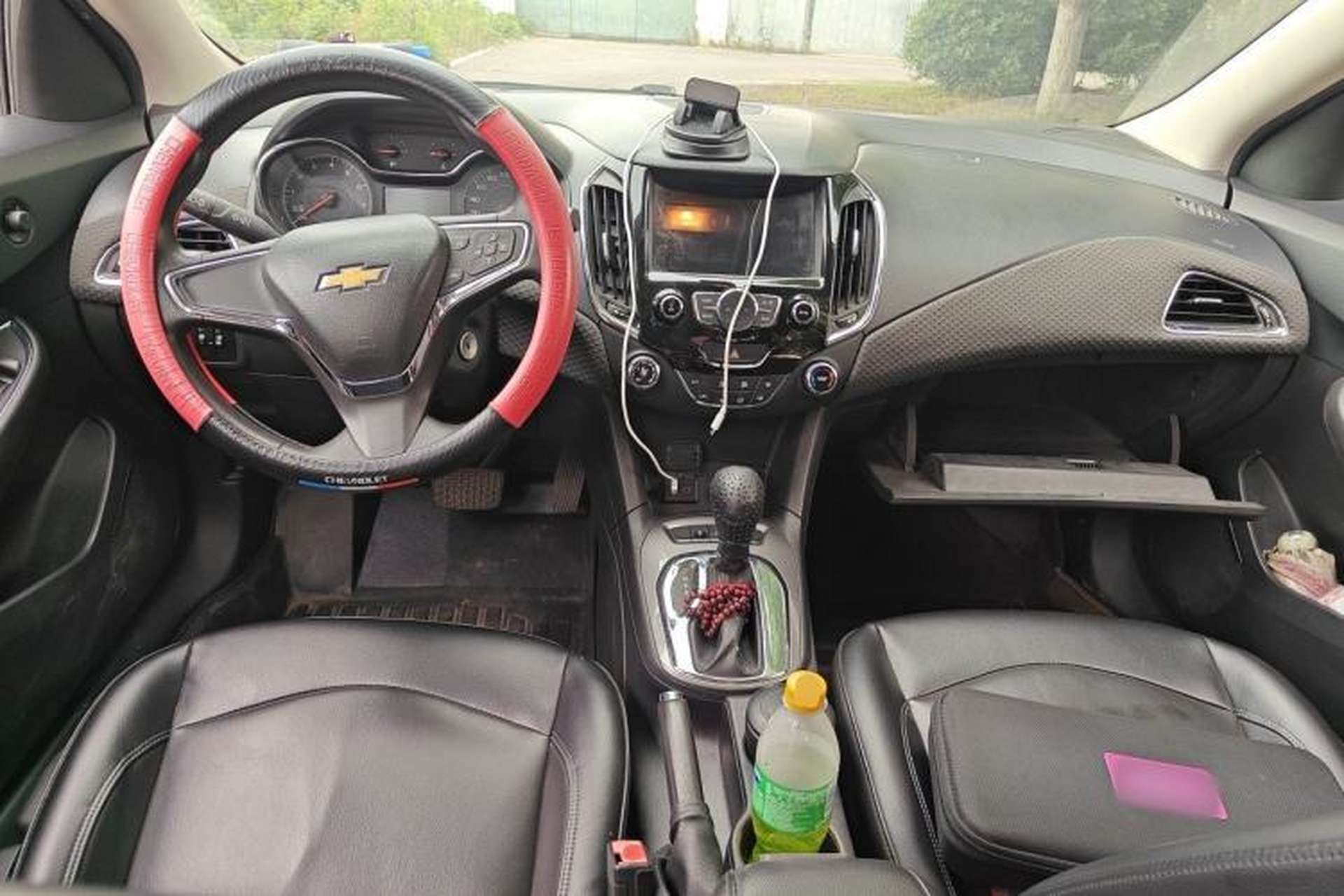 Used Chevrolet Cruze 2016 1.5L Automatic Luxury Edition Center Console