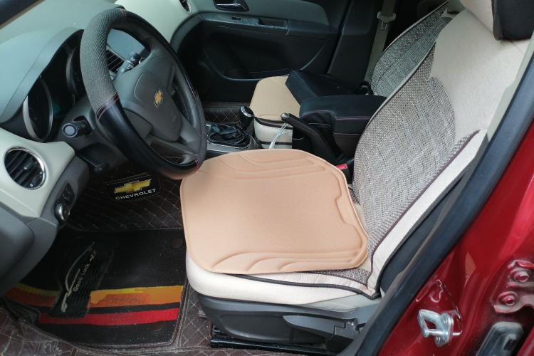 Used Chevrolet Cruze 2016 1.5L Manual Fashion Edition Driver Seat