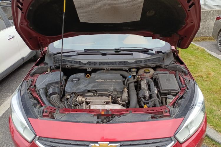 Used Chevrolet Cruze 2016 1.4T DCG Luxury Edition Engine Bay