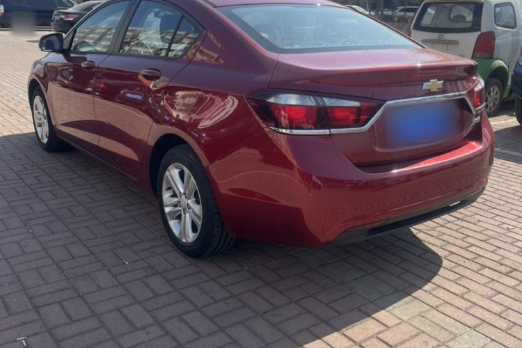 Used Chevrolet Cruze 2016 1.5L Automatic Luxury Edition Exterior 2