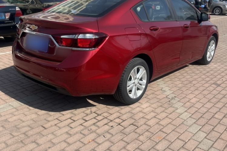 Used Chevrolet Cruze 2016 1.5L Automatic Luxury Edition Exterior 4
