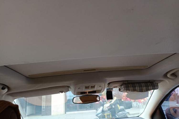 Used Chevrolet Cruze 2016 1.4T DCG Luxury Edition Headliner