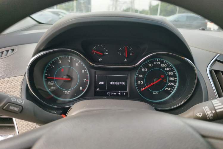 Used Chevrolet Cruze 2016 1.5L Automatic Stylish Sunroof Version Instrument Cluster