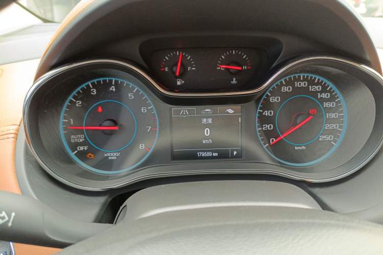 Used Chevrolet Cruze 2016 1.4T DCG Luxury Edition Instrument Cluster