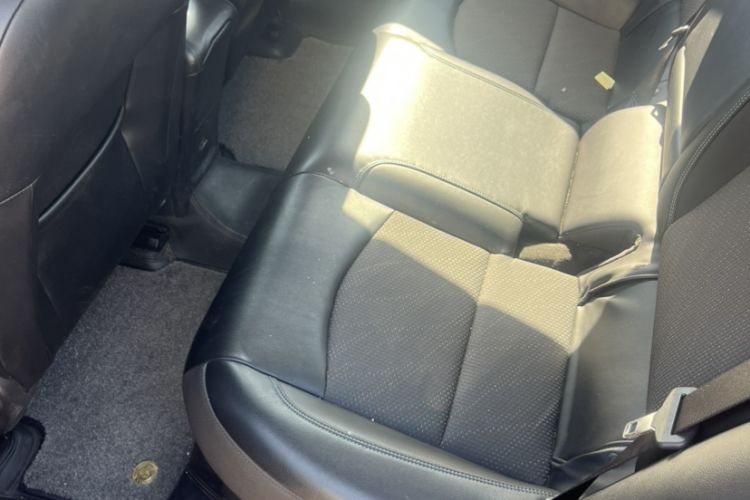 Used Chevrolet Cruze 2016 1.5L Automatic Luxury Edition Interior 3