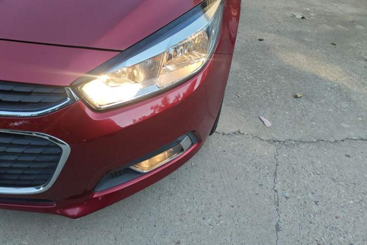 Used Chevrolet Cruze 2016 1.5L Automatic Luxury Edition Left Front Headlight