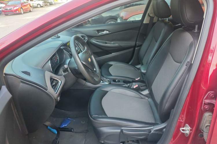 Used Chevrolet Cruze 2016 1.5L Automatic Luxury Edition Left Front Seat