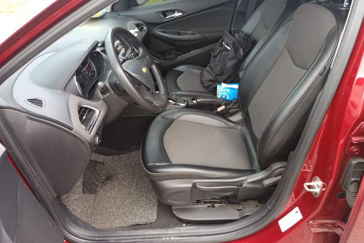 Used Chevrolet Cruze 2016 1.5L Automatic Luxury Edition Left Front Seat