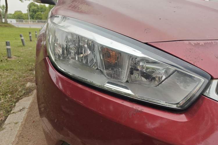 Used Chevrolet Cruze 2016 1.5L Automatic Luxury Edition Right Front Headlight