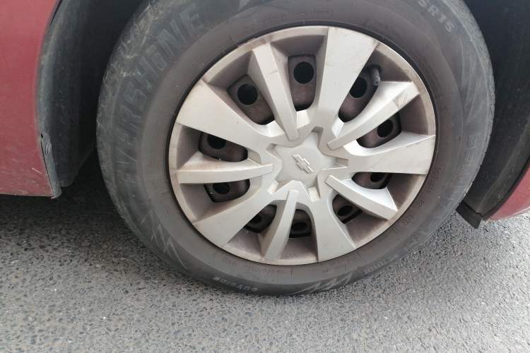 Used Chevrolet Cruze 2016 1.5L Manual Fashion Edition Right Front Wheel Hub