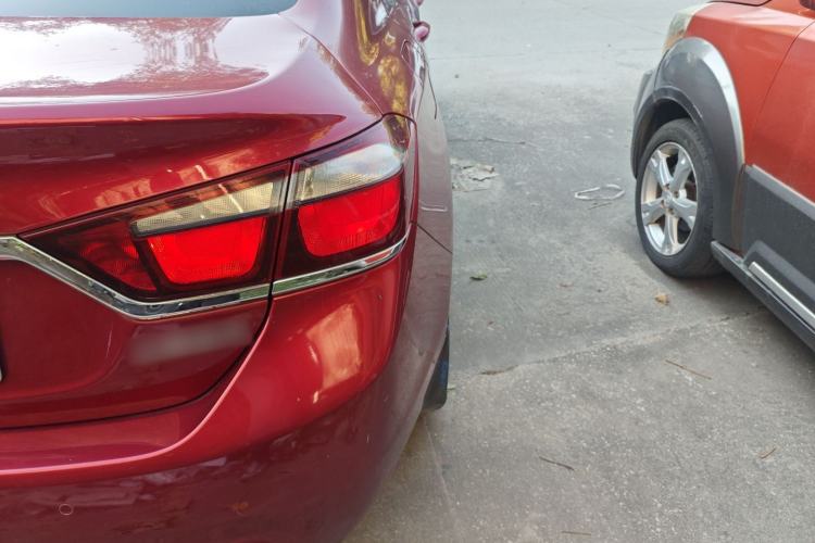 Used Chevrolet Cruze 2016 1.5L Automatic Luxury Edition Right Rear Taillight