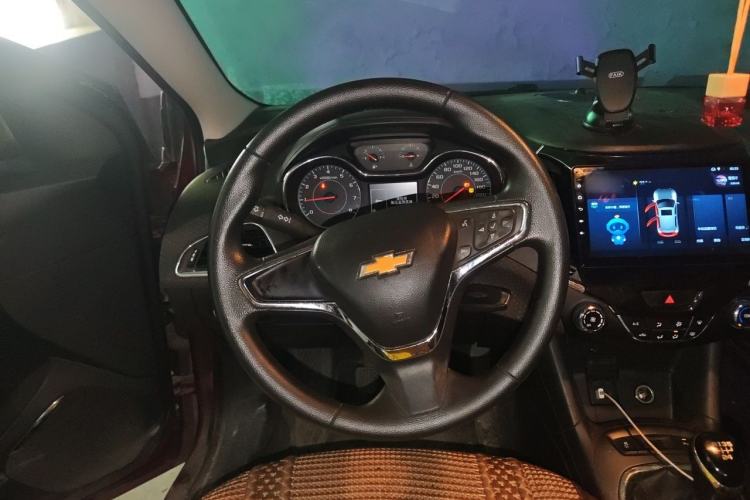 Used Chevrolet Cruze 2016 1.5L Manual Elite Edition Steering Wheel