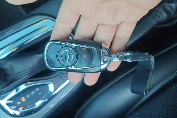 Used Chevrolet Cruze 2016 1.5L Automatic Luxury Edition Vehicle Key