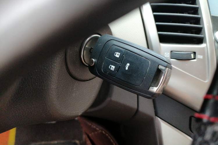 Used Chevrolet Cruze 2016 1.5L Manual Fashion Edition Vehicle Key