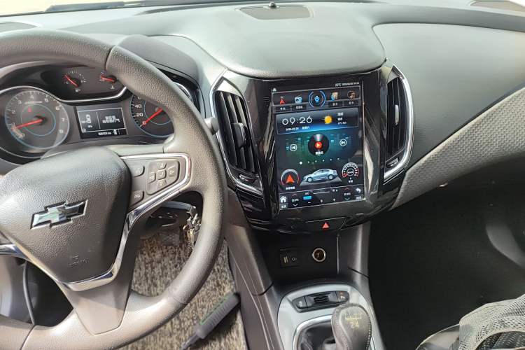 Used Chevrolet Cruze 2016 1.5L Manual Elite Edition Audio And AC Panel