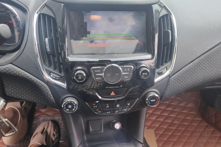 Used Chevrolet Cruze 2016 1.5L Manual Elite Edition Audio And AC Panel