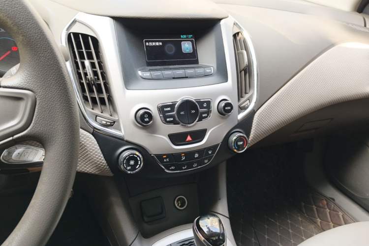 Used Chevrolet Cruze 2016 1.5L Automatic Stylish Sunroof Version Audio And AC Panel