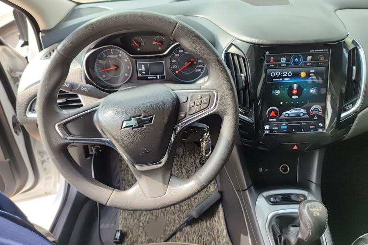 Used Chevrolet Cruze 2016 1.5L Manual Elite Edition Center Console