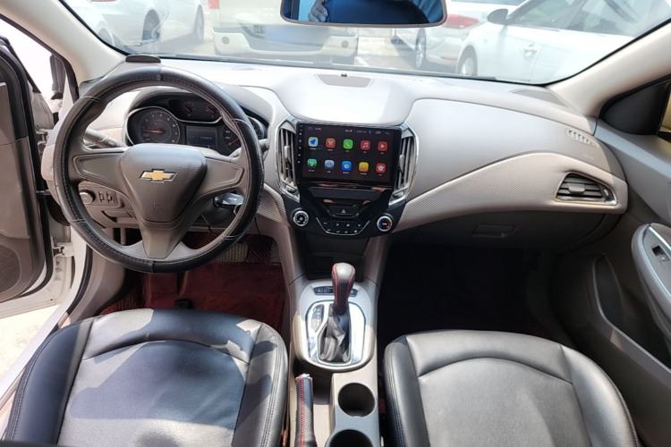 Used Chevrolet Cruze 2016 1.5L Automatic Stylish Sunroof Version Center Console