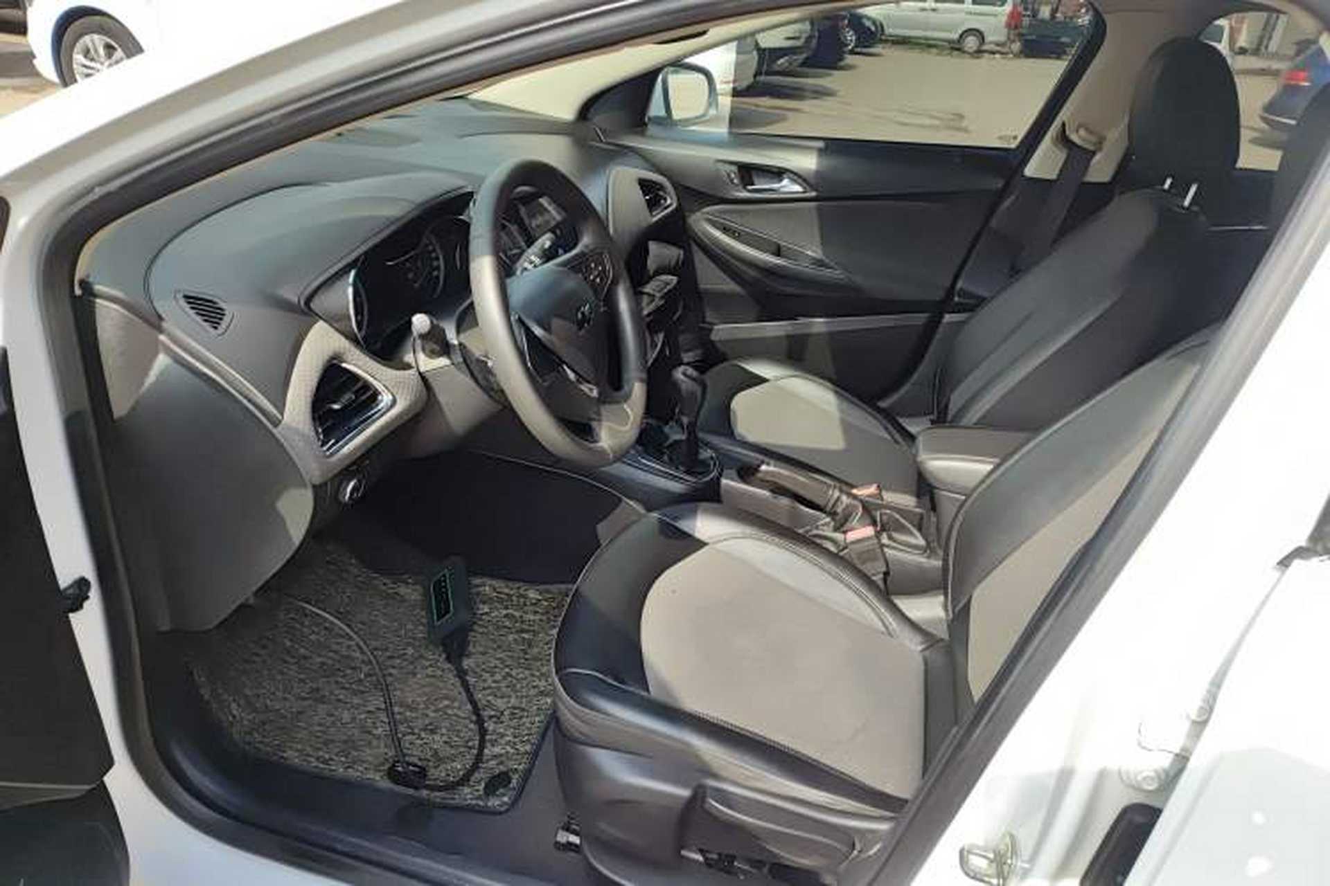 Used Chevrolet Cruze 2016 1.5L Manual Elite Edition Driver Seat