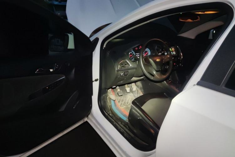 Used Chevrolet Cruze 2016 1.5L Manual Elite Edition Driver Seat