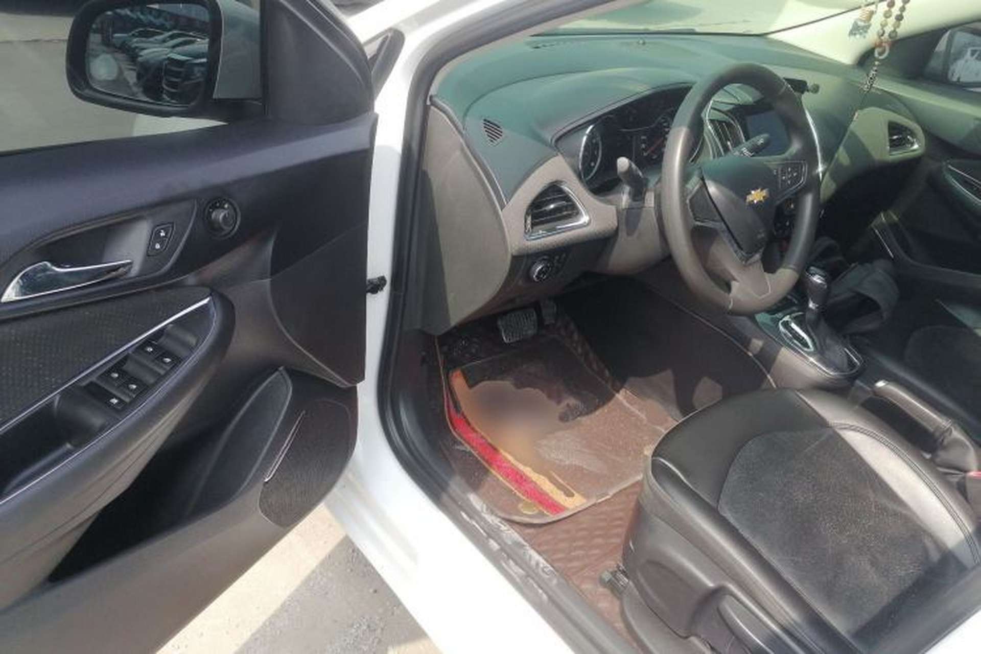 Used Chevrolet Cruze 2016 1.5L Automatic Luxury Edition Driver Seat