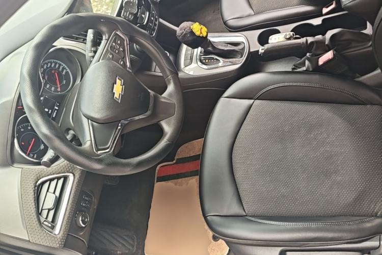 Used Chevrolet Cruze 2016 1.5L Automatic Luxury Edition Driver Seat