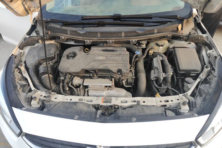 Used Chevrolet Cruze 2016 1.4T DCG Luxury Edition Engine Bay