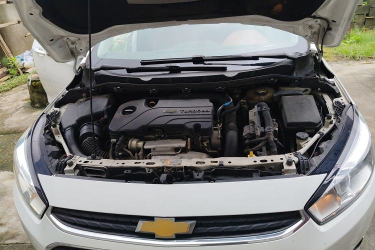 Used Chevrolet Cruze 2016 1.4T DCG Luxury Edition Engine Bay
