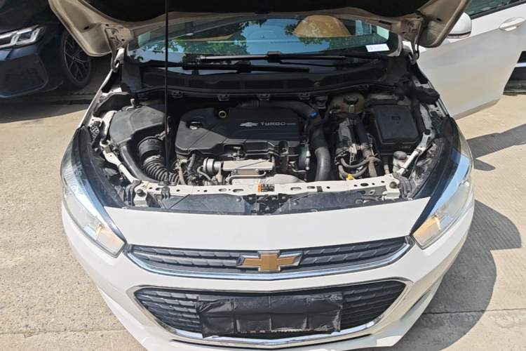 Used Chevrolet Cruze 2016 1.4T DCG Luxury Edition Engine Bay