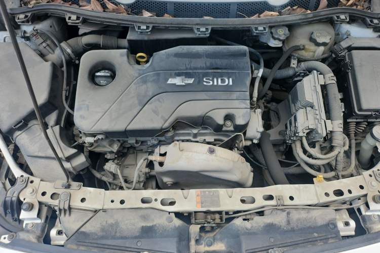 Used Chevrolet Cruze 2016 1.5L Manual Elite Edition Engine Bay