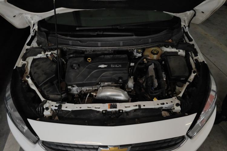 Used Chevrolet Cruze 2016 1.5L Automatic Stylish Sunroof Version Engine Bay
