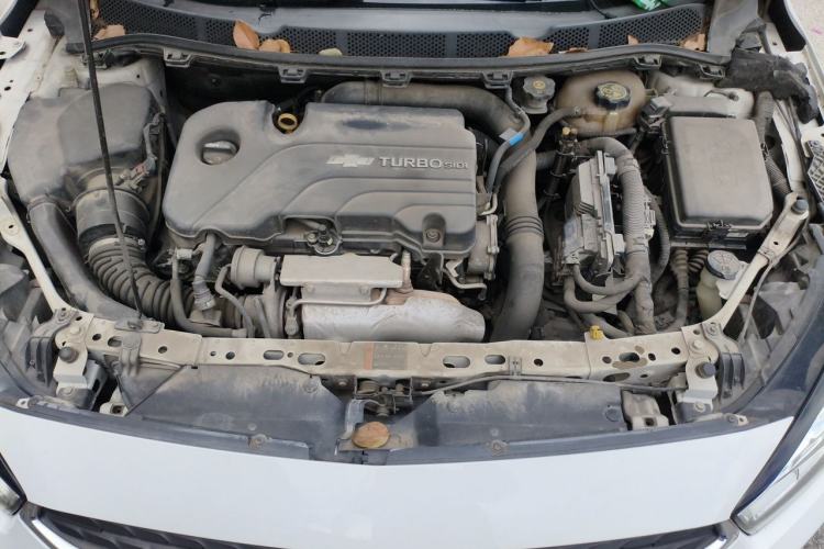 Used Chevrolet Cruze 2016 1.4T DCG Luxury Edition Engine Bay