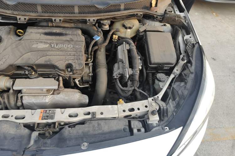 Used Chevrolet Cruze 2016 1.4T DCG Luxury Edition Engine Bay Left