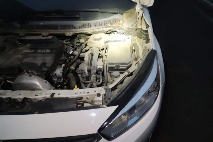 Used Chevrolet Cruze 2016 1.5L Manual Elite Edition Engine Bay Left