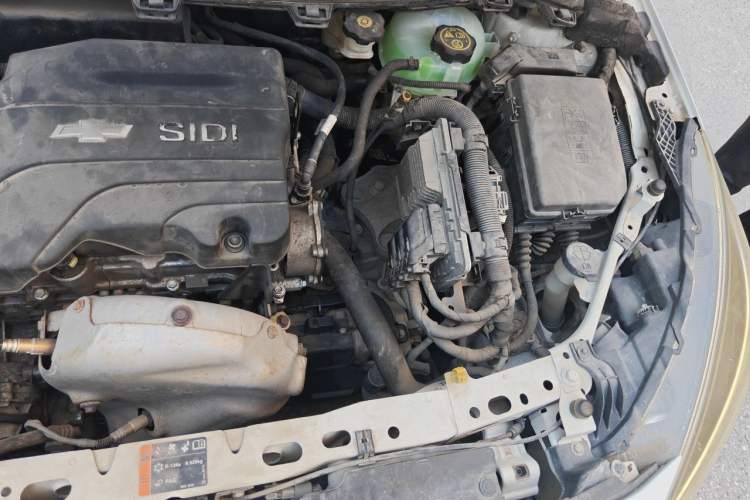 Used Chevrolet Cruze 2016 1.5L Automatic Luxury Edition Engine Bay Left