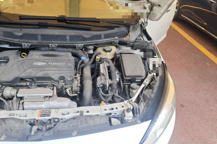 Used Chevrolet Cruze 2016 1.4T DCG Luxury Edition Engine Bay Left