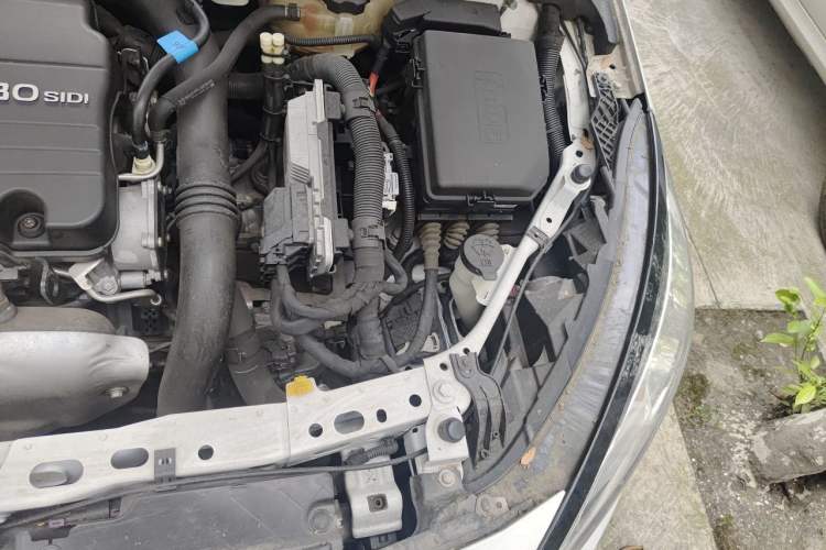Used Chevrolet Cruze 2016 1.4T DCG Luxury Edition Engine Bay Left