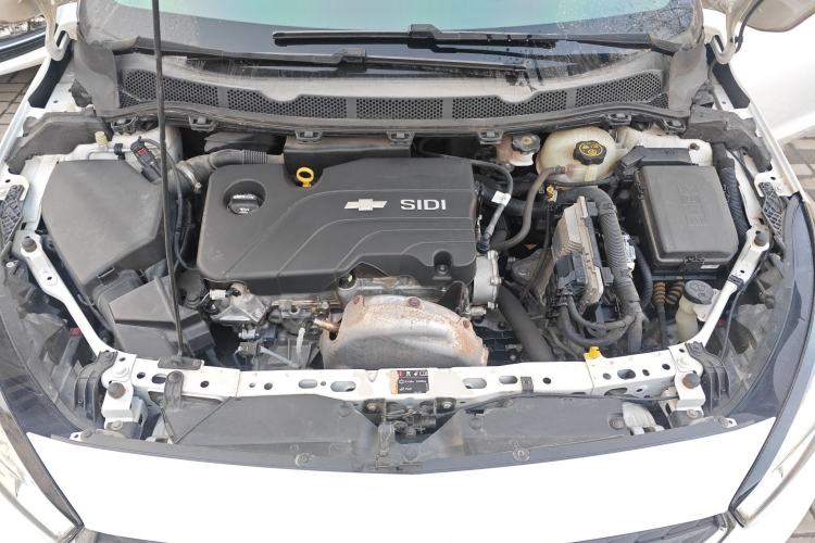 Used Chevrolet Cruze 2016 1.5L Automatic Stylish Sunroof Version Engine Bay