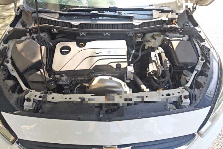 Used Chevrolet Cruze 2016 1.5L Manual Elite Edition Engine Bay