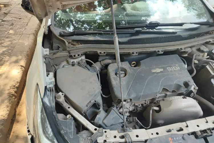Used Chevrolet Cruze 2016 1.5L Manual Elite Edition Engine Bay Right