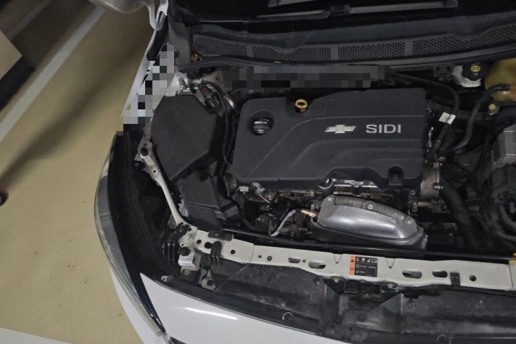 Used Chevrolet Cruze 2016 1.5L Automatic Luxury Edition Engine Bay Right