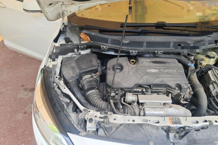 Used Chevrolet Cruze 2016 1.4T DCG Luxury Edition Engine Bay Right
