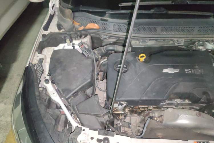 Used Chevrolet Cruze 2016 1.5L Manual Elite Edition Engine Bay Right