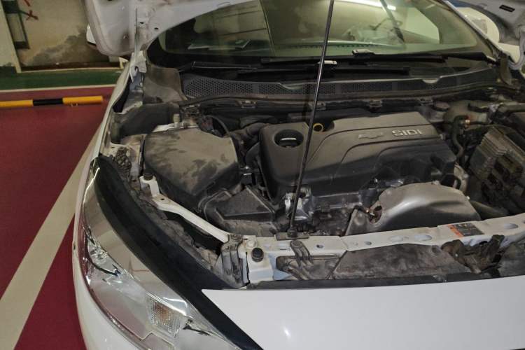 Used Chevrolet Cruze 2016 1.5L Automatic Luxury Edition Engine Bay Right