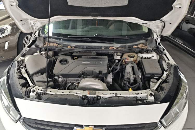 Used Chevrolet Cruze 2016 1.5L Automatic Luxury Edition Engine Bay