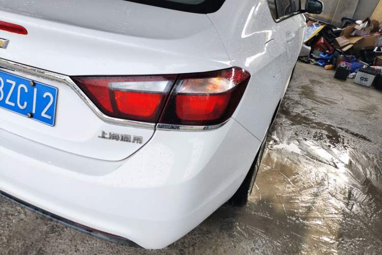 Used Chevrolet Cruze 2016 1.5L Automatic Stylish Sunroof Version Exterior 1