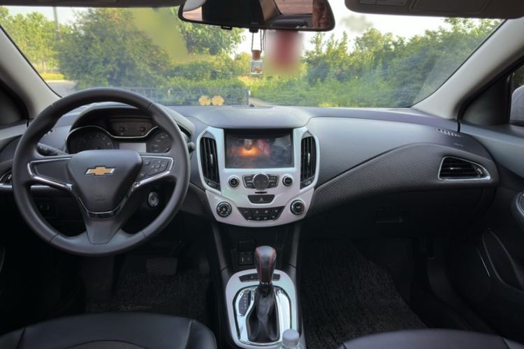 Used Chevrolet Cruze 2016 1.5L Automatic Luxury Edition Exterior 1
