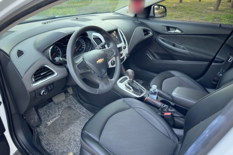Used Chevrolet Cruze 2016 1.5L Automatic Luxury Edition Exterior 10