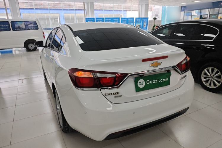 Used Chevrolet Cruze 2016 1.5L Automatic Luxury Edition Exterior 2